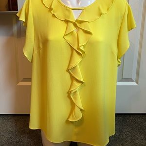 Vince Camuto Daybreak Flutter Sleeve Split Neck Blouse Blazing Yellow size L NWT